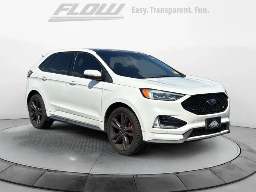 2020 Ford Edge ST photo 1