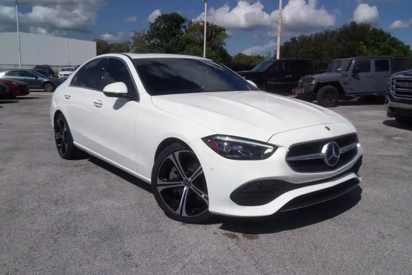2023 Mercedes Benz C 300 Sedan photo 1