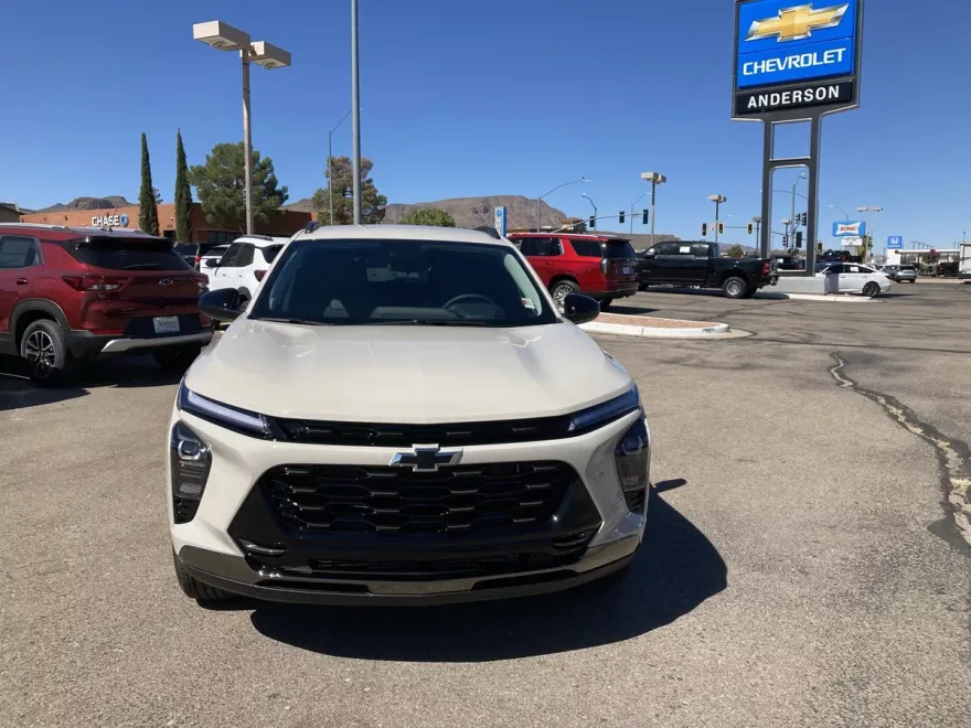 2026 Chevrolet Trax ACTIV photo 1