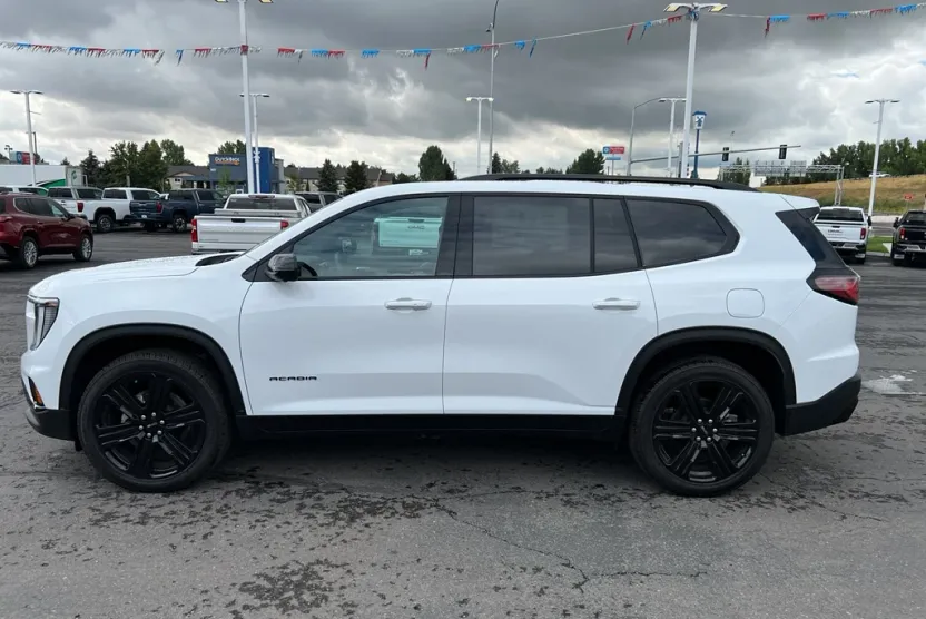 2025 Gmc Acadia Elevation photo 1