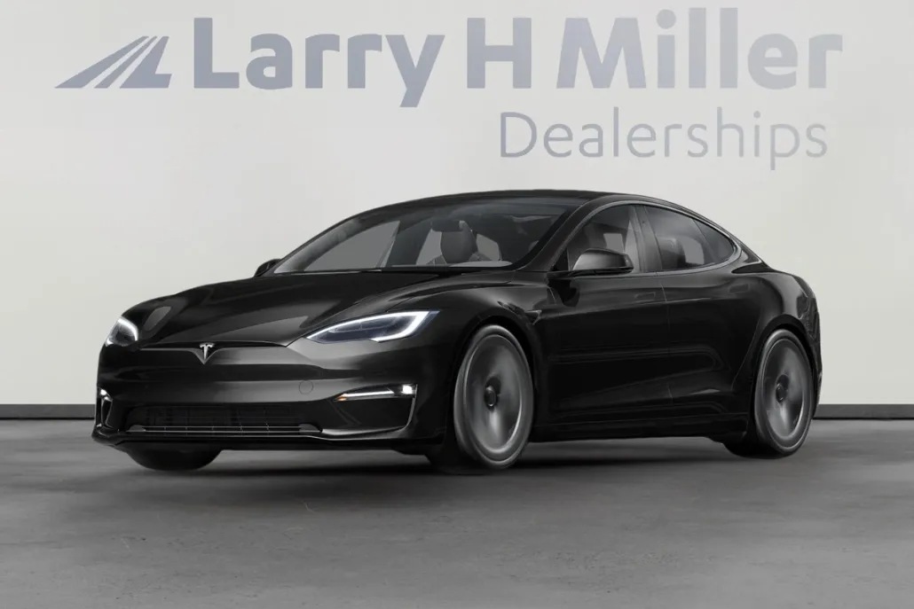 2021 Tesla Model S Plaid photo 1