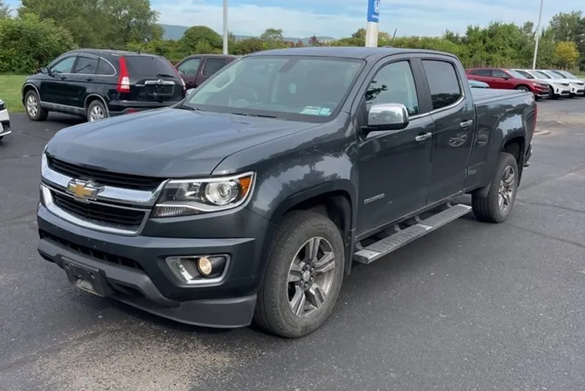 2016 Chevrolet Colorado LT photo 1