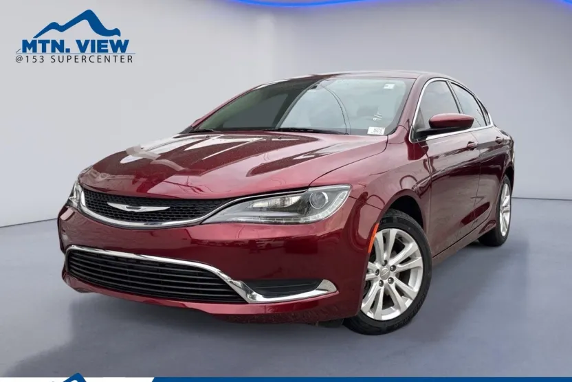 2017 Chrysler 200 Limited photo 1