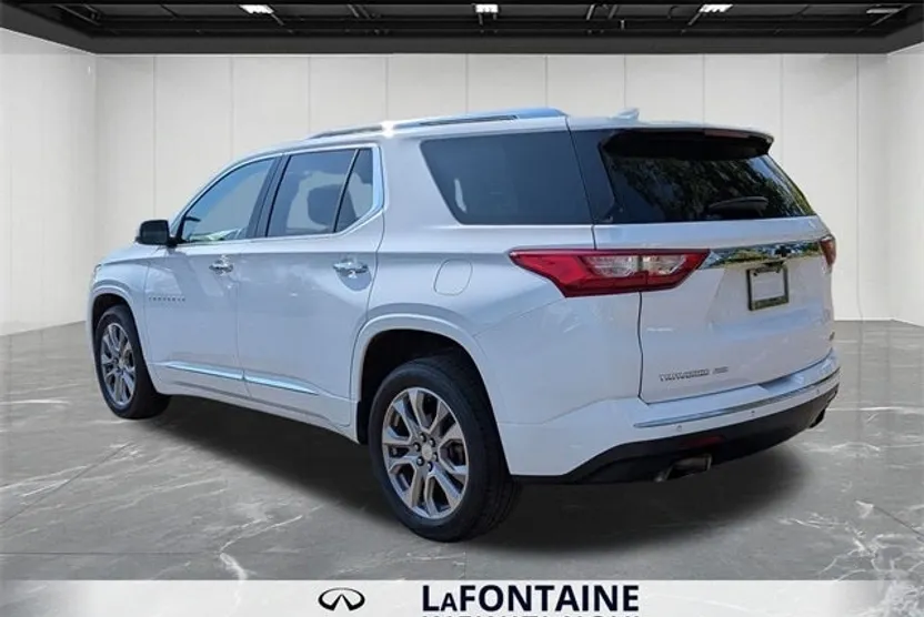 2018 Chevrolet Traverse Premier photo 1