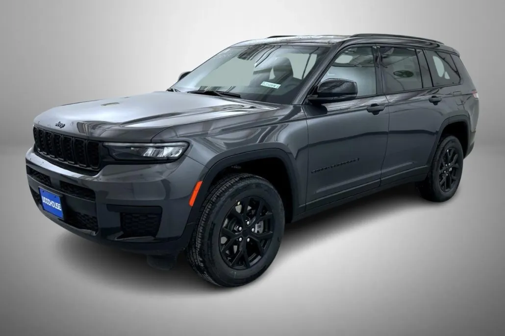 2025 Jeep Grand Cherokee Altitude photo 1