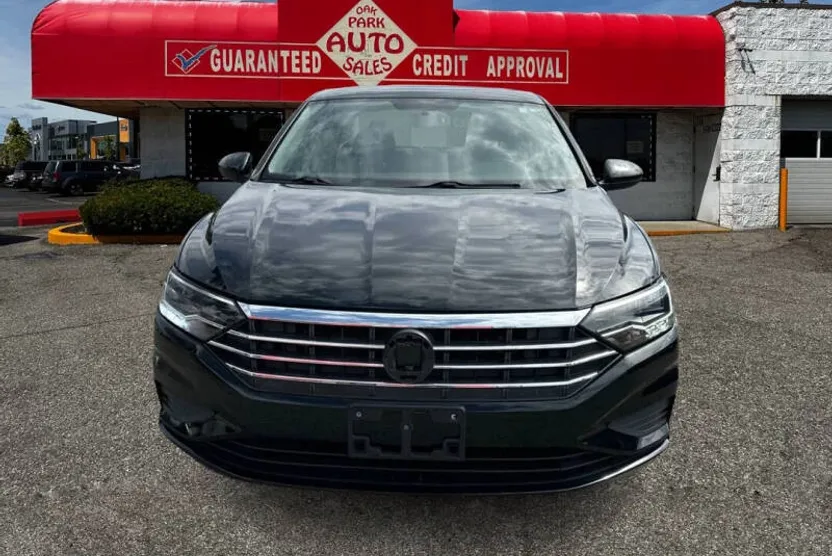 2019 Volkswagen Jetta SE R-Line photo 1