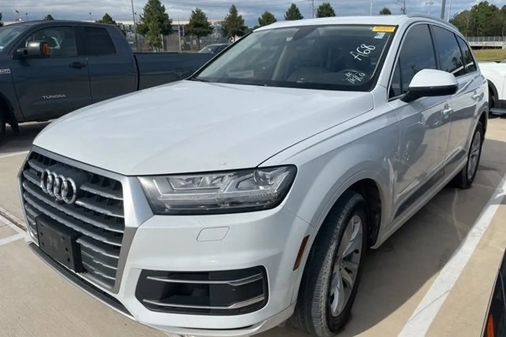 2018 Audi Q7 Premium Plus photo 1
