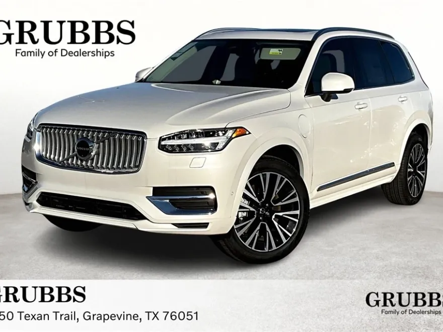 2025 Volvo XC90 T8 Plus photo 1