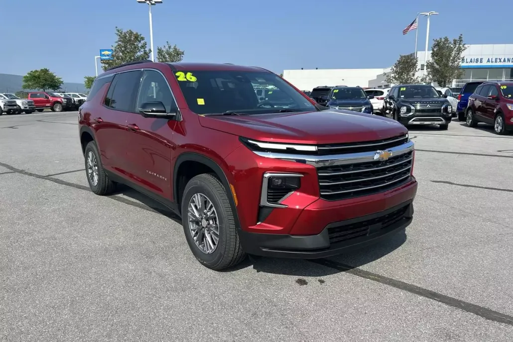 2026 Chevrolet Traverse photo 1
