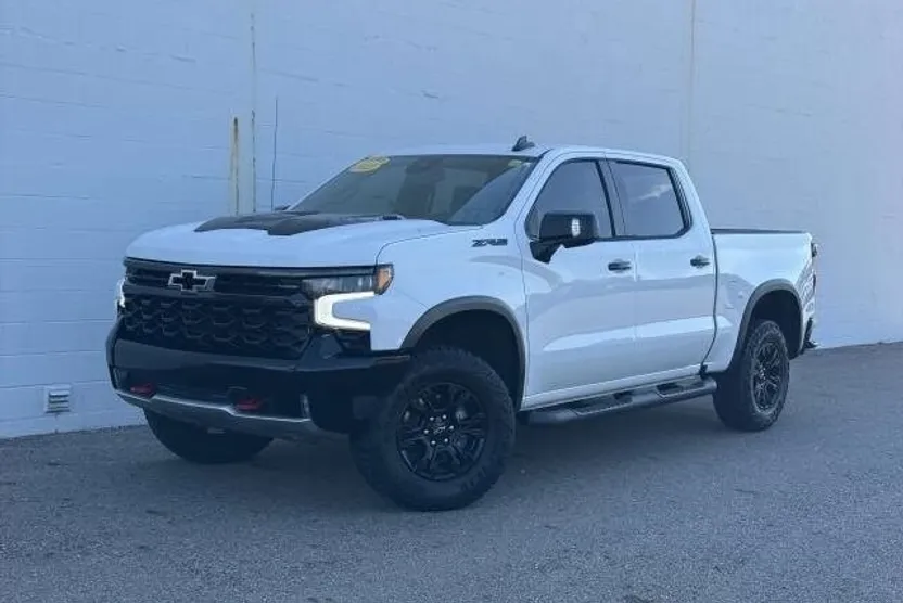 2023 Chevrolet Silverado 1500 ZR2 photo 1