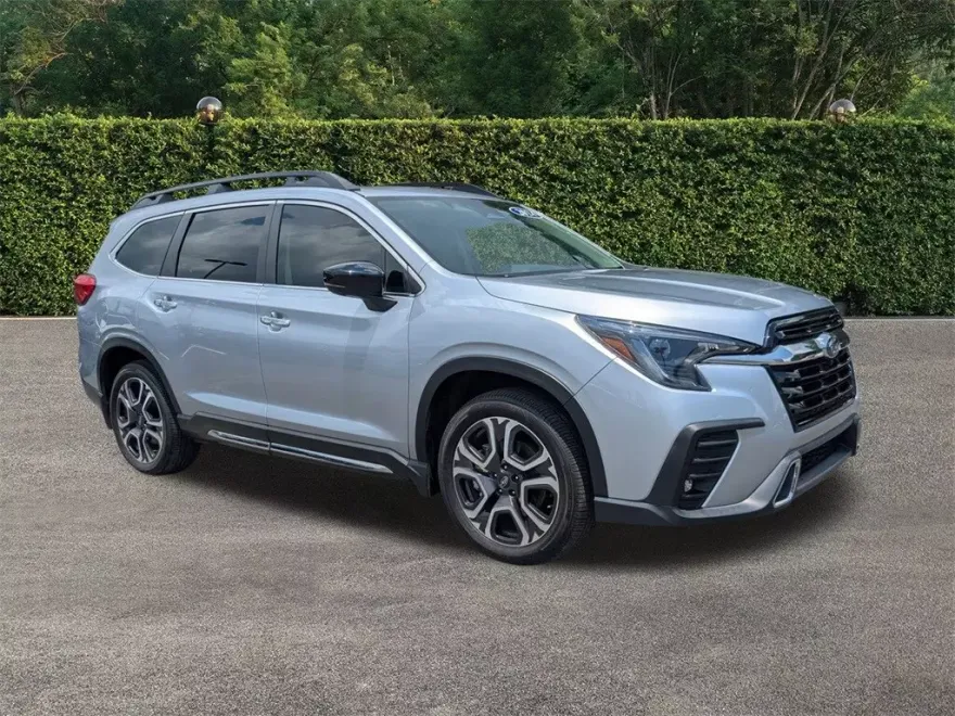 2024 Subaru Ascent Touring photo 1