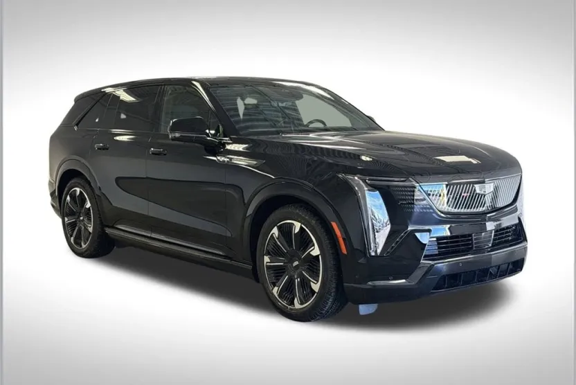 2025 Cadillac Escalade IQ Sport photo 1