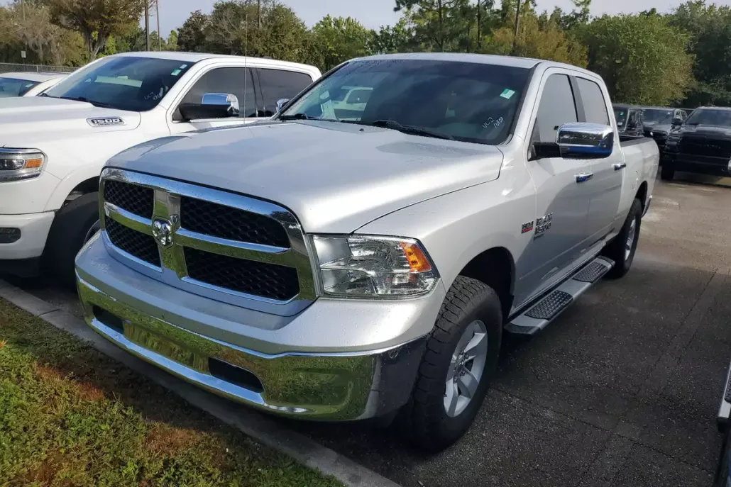 2019 Ram 1500 Classic SLT photo 1