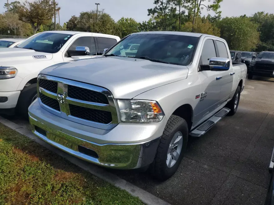 2019 Ram 1500 Classic SLT photo 1