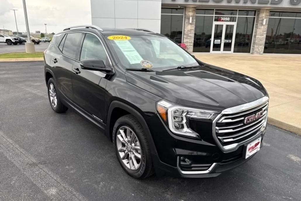 2024 Gmc Terrain SLT photo 1