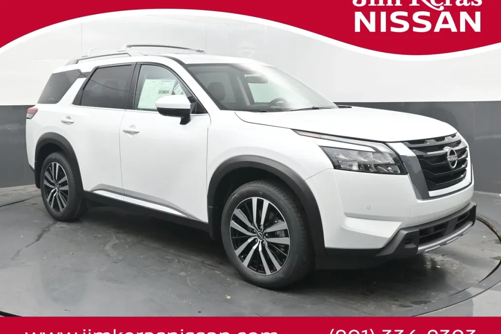2025 Nissan Pathfinder Platinum photo 1