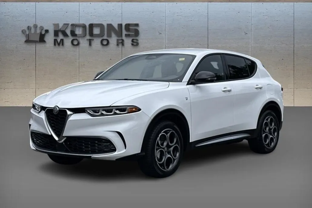 2024 Alfa Romeo Tonale Ti photo 1