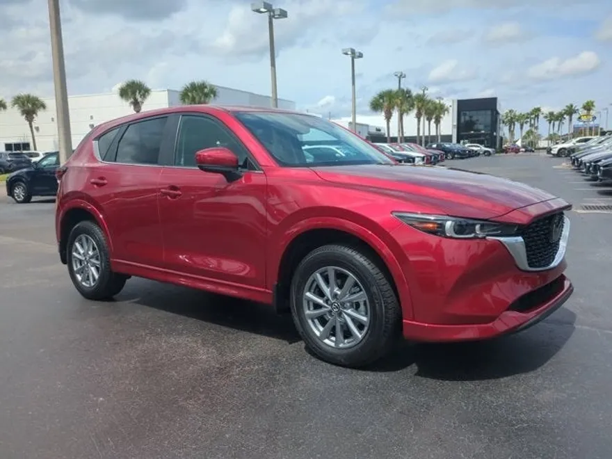 2024 Mazda CX-5 2.5 S Preferred photo 1