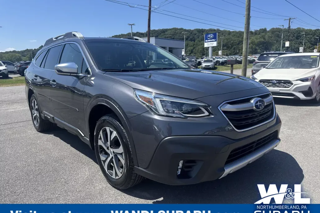 2021 Subaru Outback Touring XT photo 1