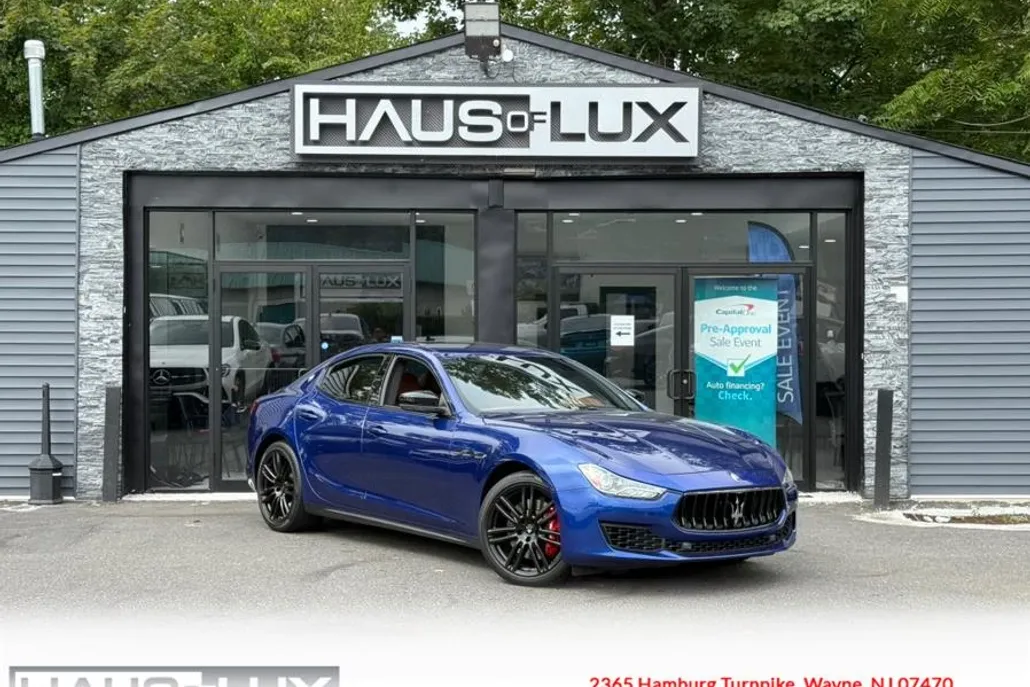 2019 Maserati Ghibli S photo 1