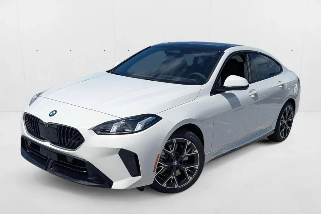 2026 Bmw 228i Coupe photo 1