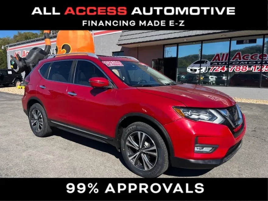 2017 Nissan Rogue SL photo 1
