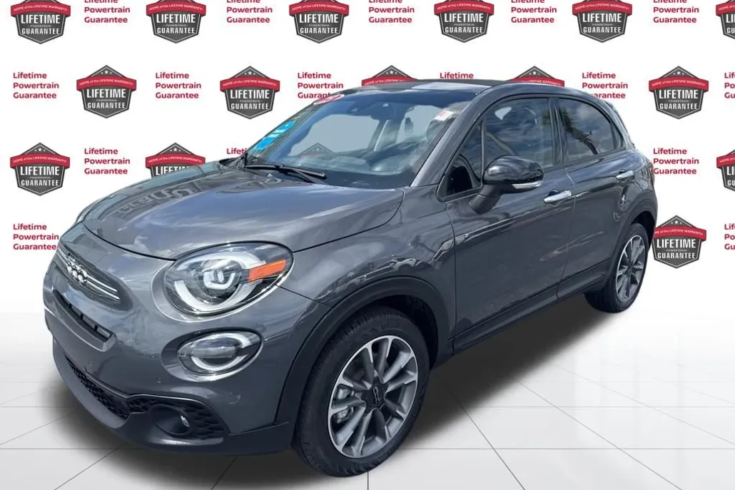 2023 Fiat 500X Pop Sport photo 1