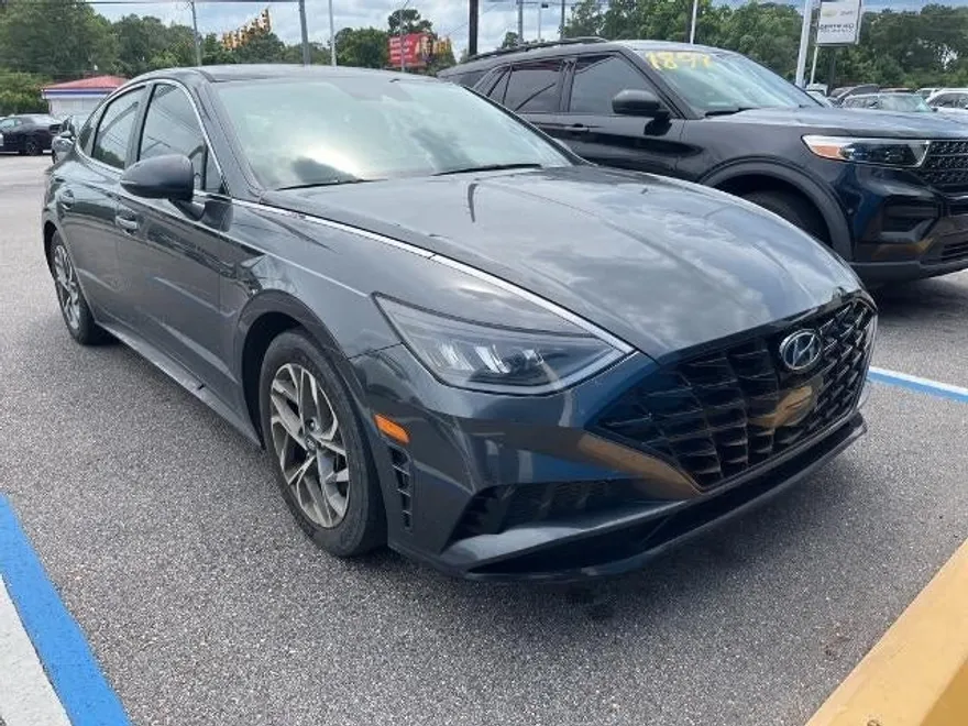 2021 Hyundai Sonata SEL photo 1