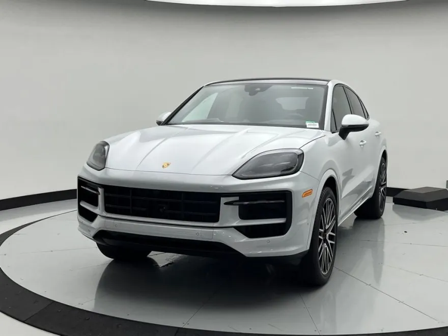 2025 Porsche Cayenne S Coupe photo 1