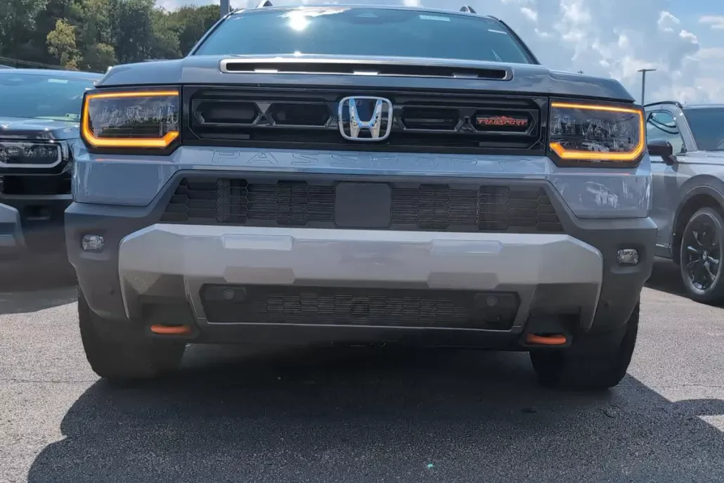 2026 Honda Passport TrailSport photo 1