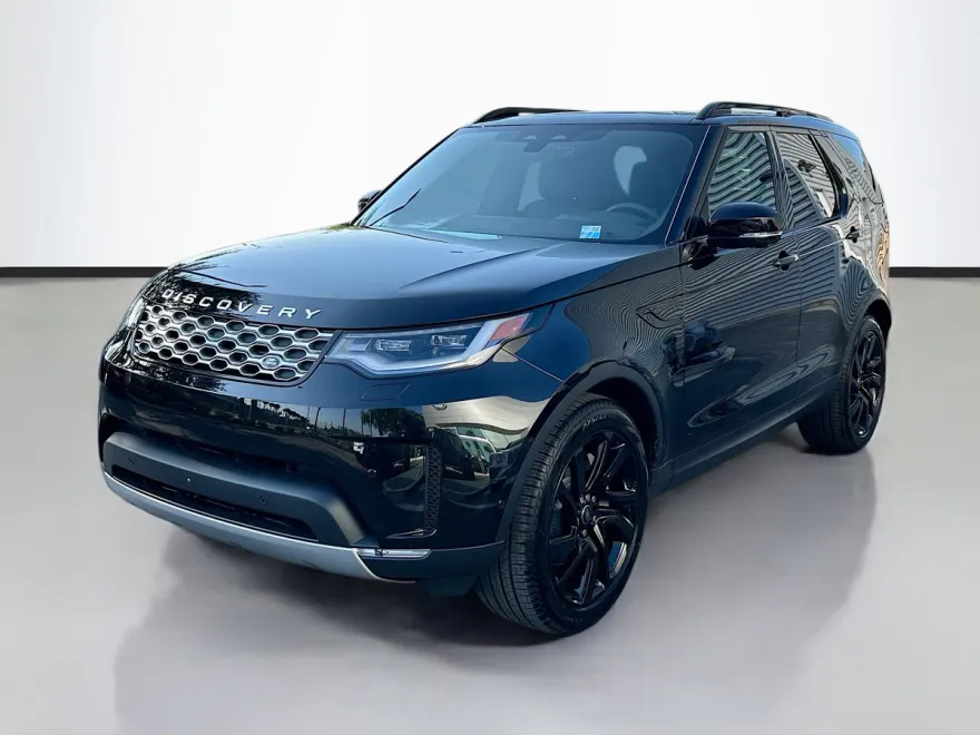 2025 Land Rover Discovery S photo 1