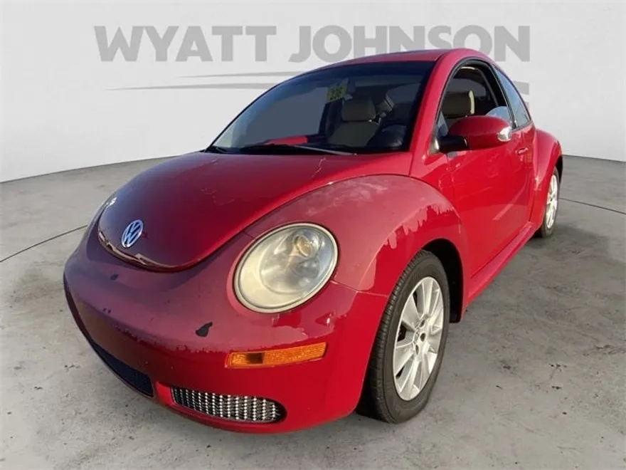 2010 Volkswagen Beetle 2.5L photo 1