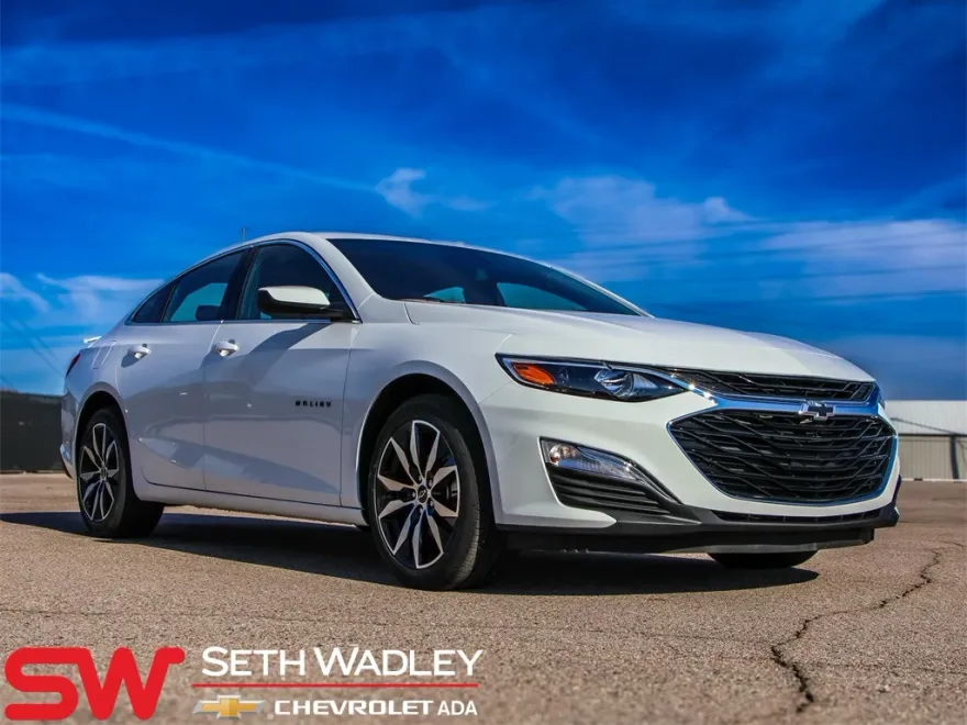 2024 Chevrolet Malibu RS photo 1
