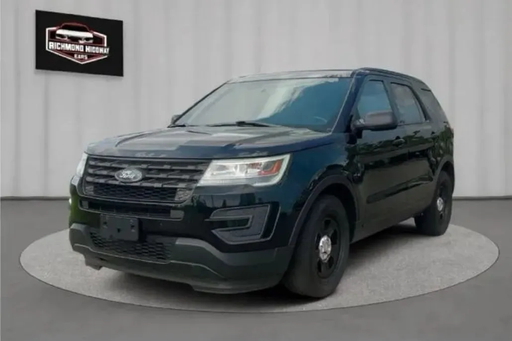 2017 Ford Explorer photo 1