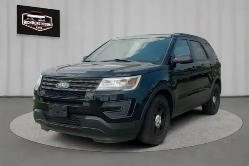 2017 Ford Explorer photo 1