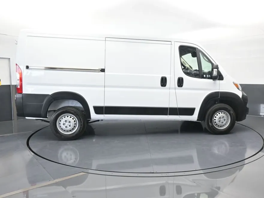 2025 Ram ProMaster 1500 Tradesman photo 1