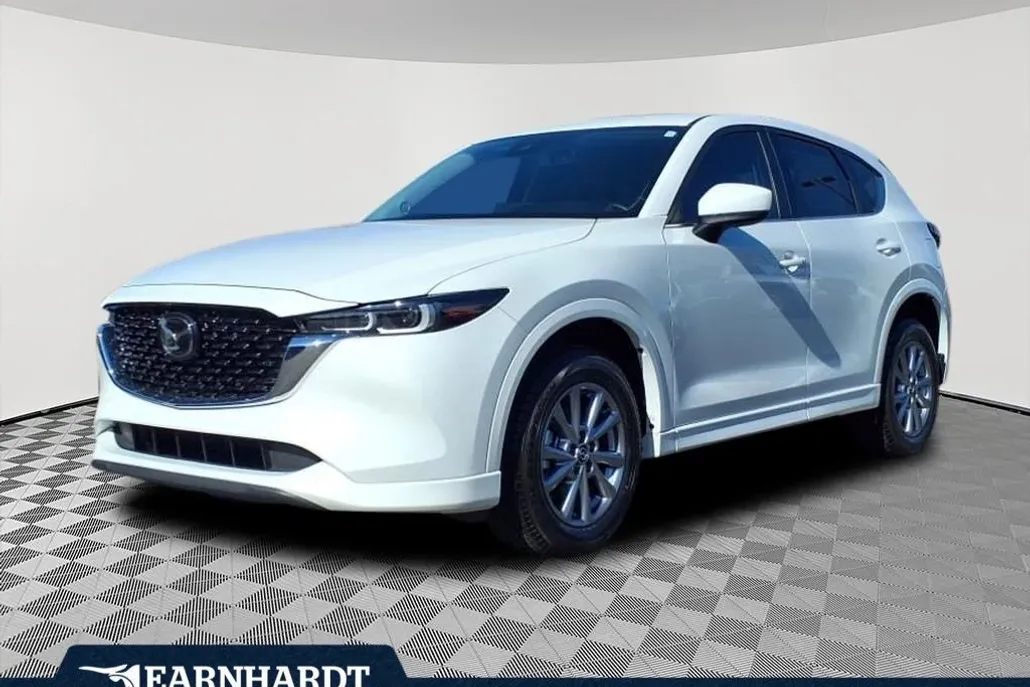 2024 Mazda CX-5 2.5 S Preferred photo 1