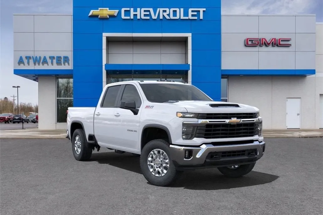2025 Chevrolet Silverado 3500HD LT photo 1