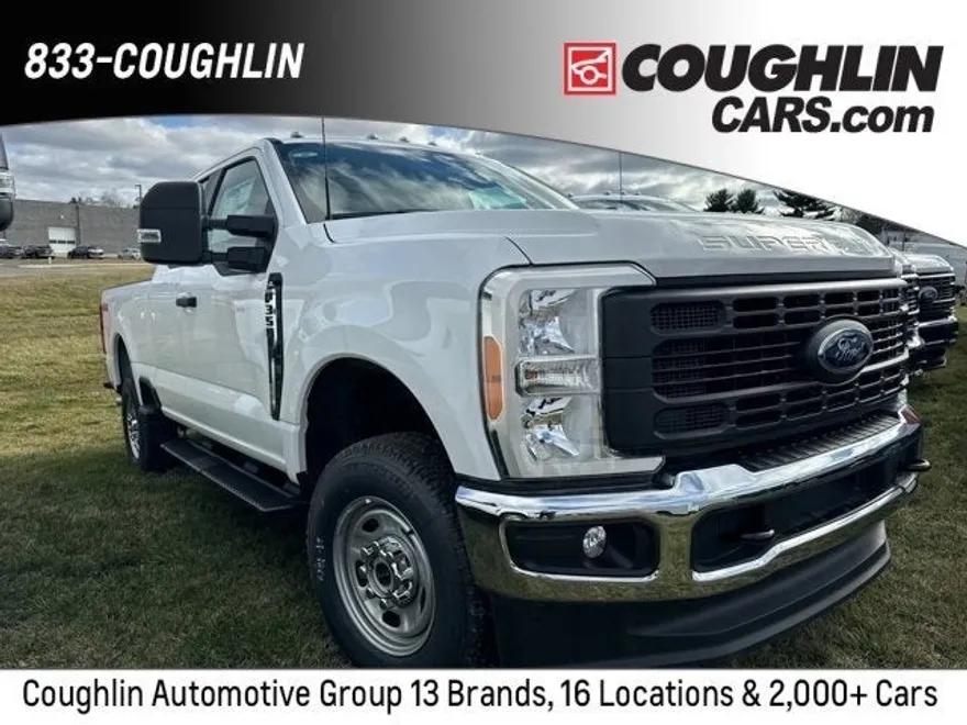 2023 Ford F-350 XL photo 1