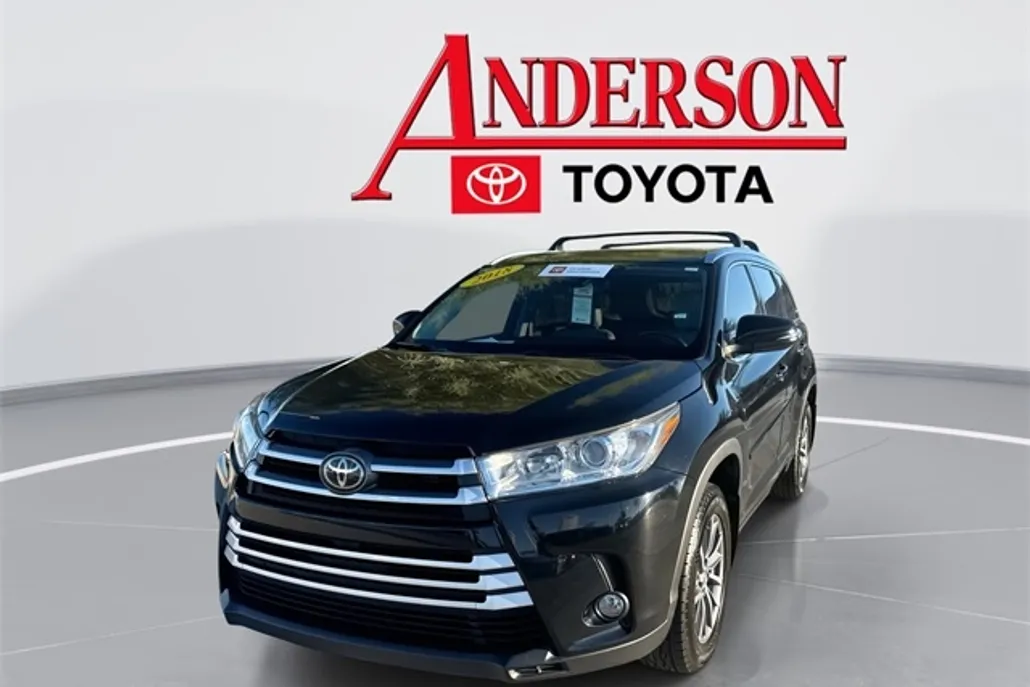 2018 Toyota Highlander SE XLE photo 1