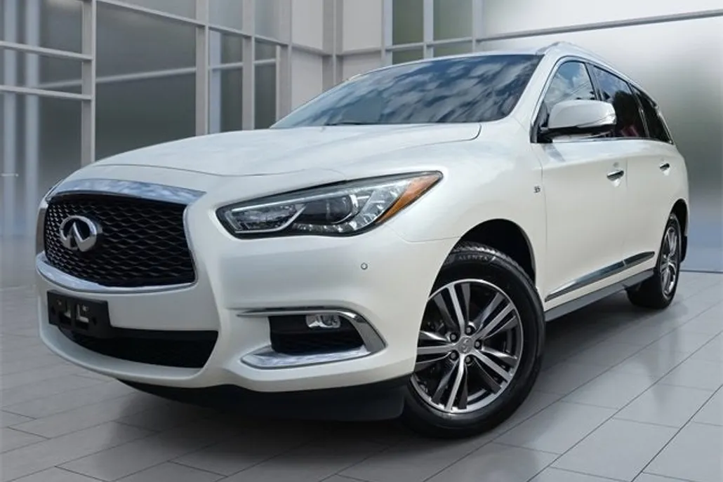 2020 Infiniti QX60 Luxe photo 1