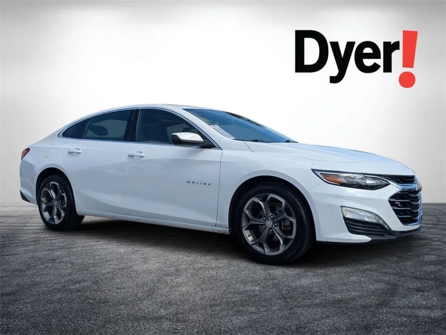 2024 Chevrolet Malibu 1LT photo 1