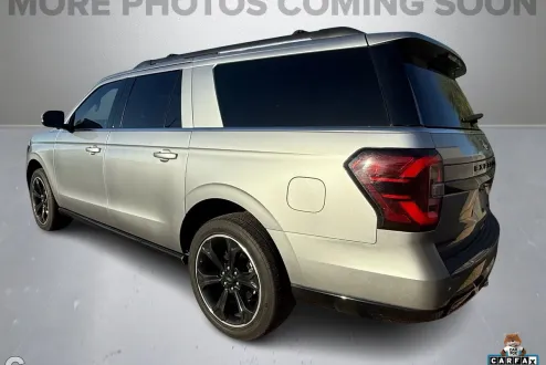 2022 Ford Expedition MAX Limited photo 2