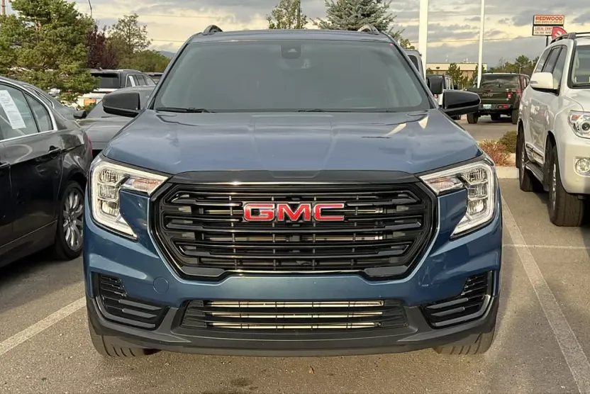 2024 Gmc Terrain SLE photo 1