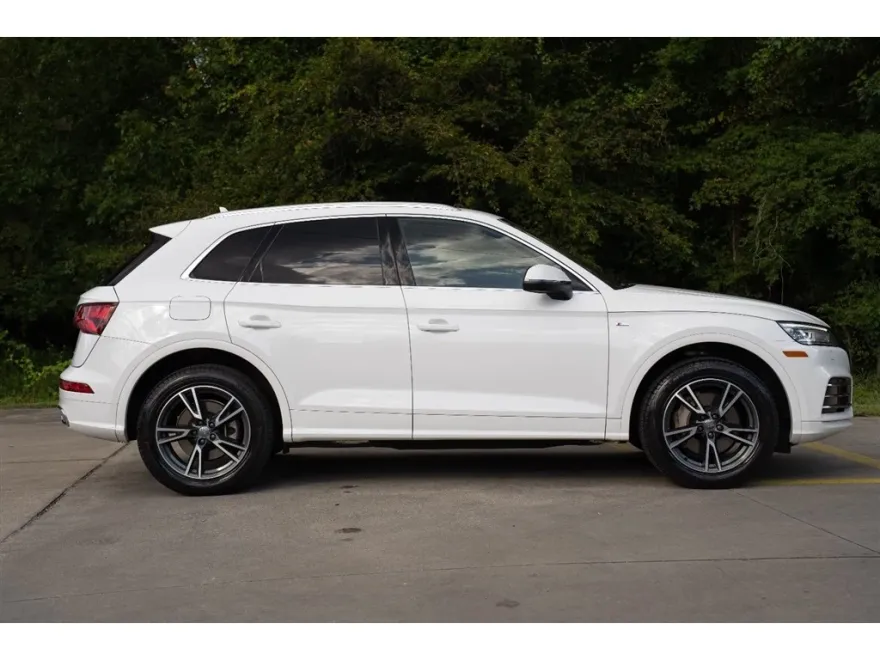2020 Audi Q5 Premium photo 1