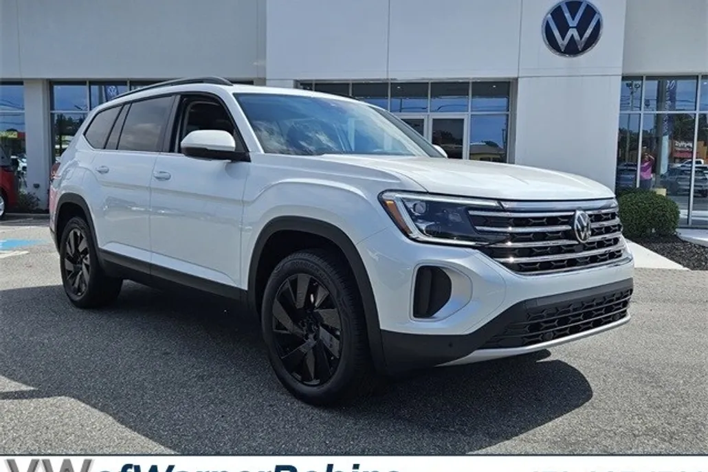 2026 Volkswagen Atlas SE Technology photo 1