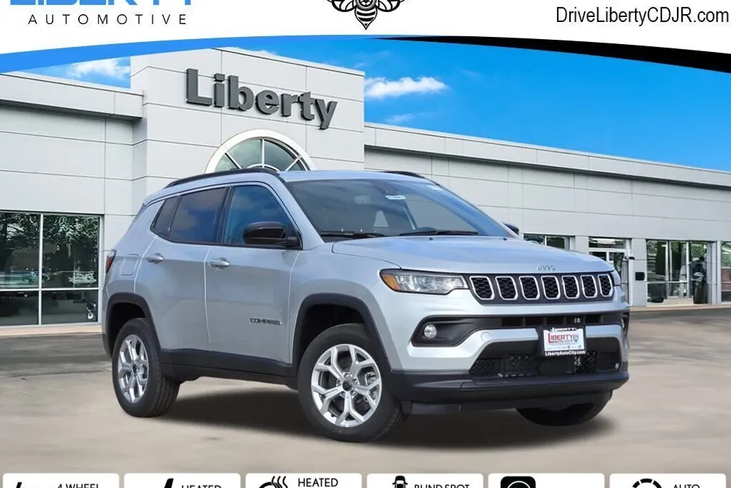 2025 Jeep Compass Latitude photo 1