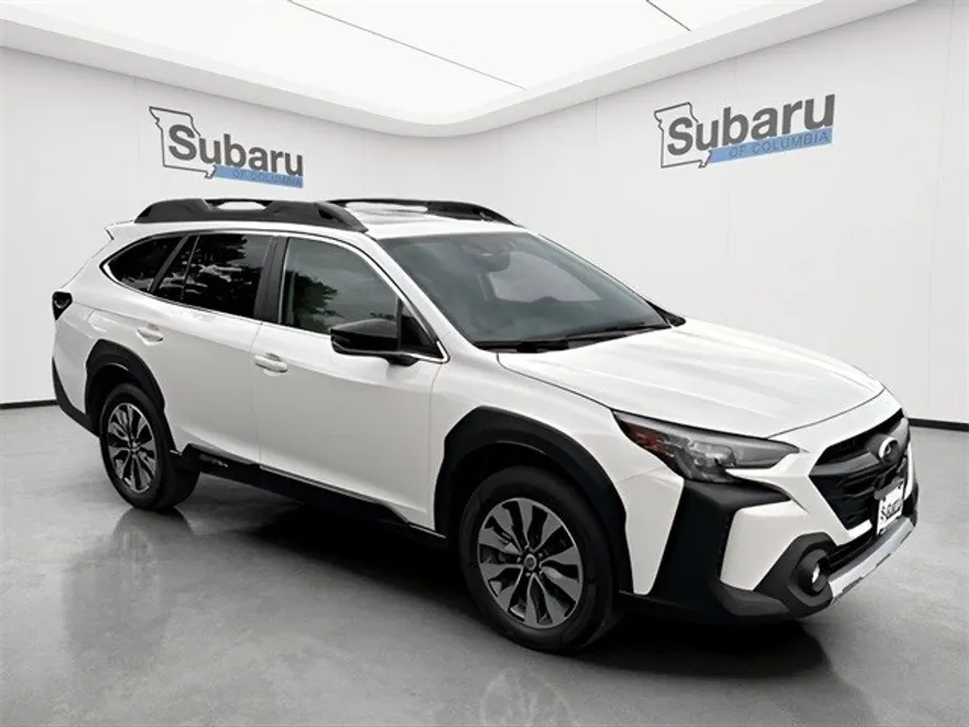 2024 Subaru Outback Limited photo 1