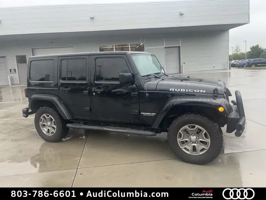 2017 Jeep Wrangler Unlimited Rubicon photo 1