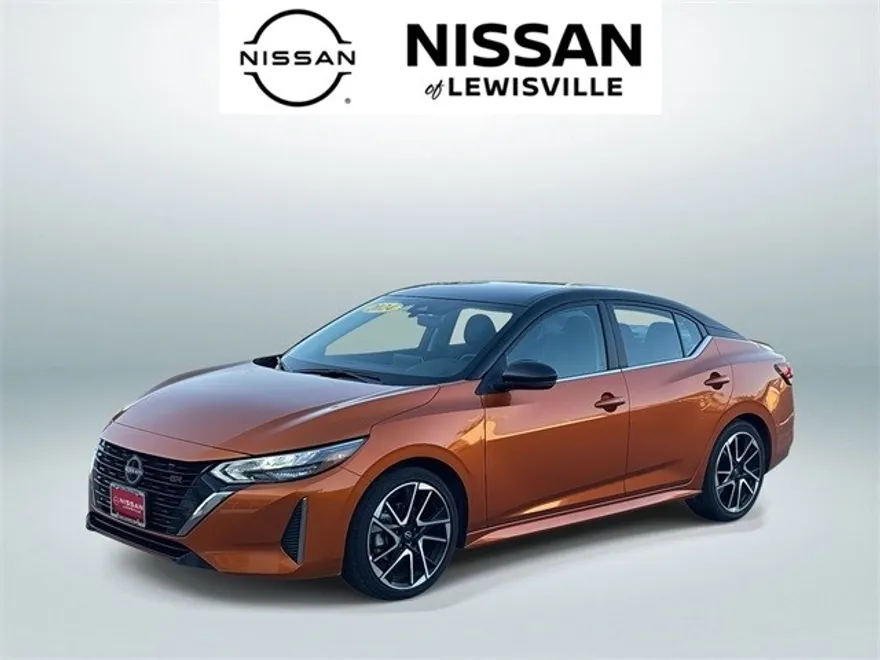 2024 Nissan Sentra SR photo 1